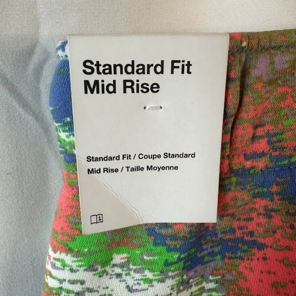 Nike Swoosh Fleece Curve Sweatpants (2X) (NWT) - Picture 3 of 5